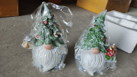 2 PCS Christmas Tree Xmas Gnomes Figurines Handmade Elf Scandinavian Tomte Gnomes Figurines