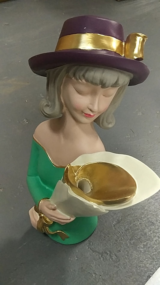 Resin Creative Bouquet Girl Ornaments Sculpture Flower Arrangement Vase