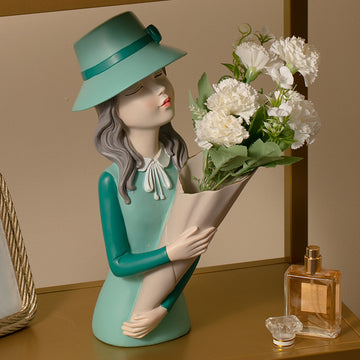 Resin Creative Bouquet Girl Ornaments Sculpture Flower Arrangement Vase